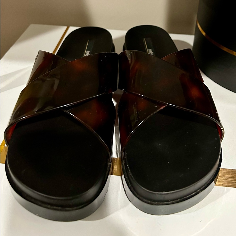 Melissa Jelly Slides